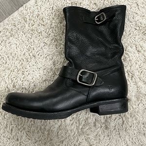 Frye Veronica Black Moto Bootie 8 1/2 (fits a 9)